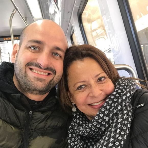 Meet your Posher, Ed - Picture 1 of 1